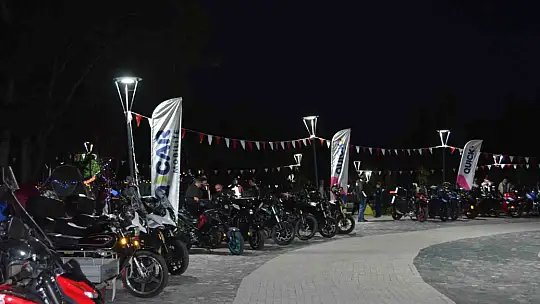 Türkiye'nin dört bir yanından gelen motosiklet tutkunları Kastamonu'da buluştu