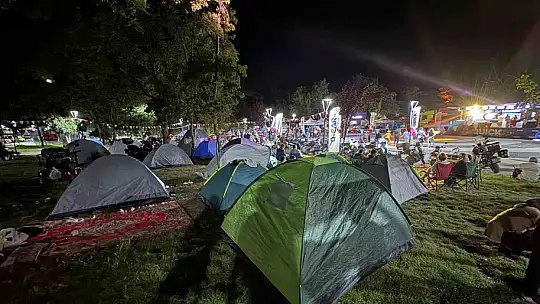 Türkiye'nin dört bir yanından gelen motosiklet tutkunları Kastamonu'da buluştu