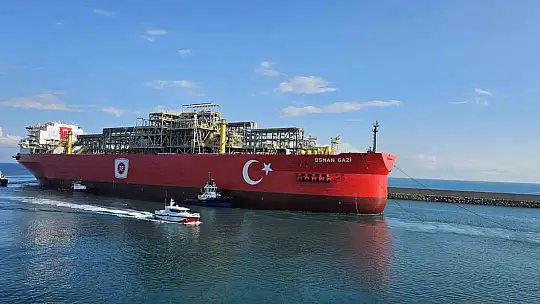 Türkiye'nin ilk yüzer gaz üretim platformu Osman Gazi Filyos Limanı'nda