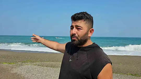 Dalgaların arasında kayboldu