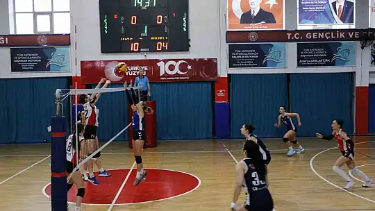 TVF Kadınlar 2. Ligi: Düzce Voleybol:1 - Kocaeli Nicomedia Akademi: 3
