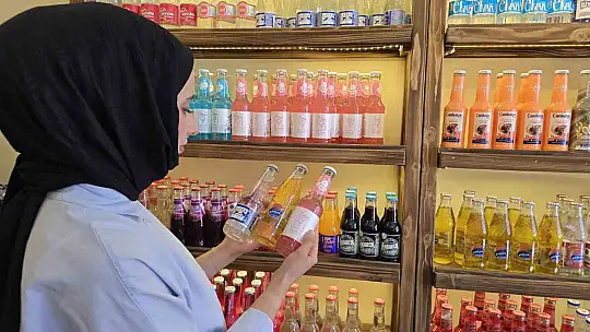 UNESCO kentindeki nostaljik gazoz dükkanı ziyaretçileri geçmişe götürüyor
