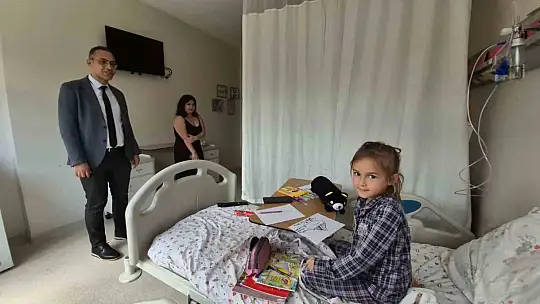 Üniversite öğrencileri başlattıkları kampanya ile hasta çocukların yüzünü güldürdü