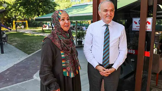 Ünlü televizyon programcısı İkbal Gürpınar Düzce'de