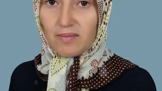 Üzüm yaprağı toplarken düşen kadın hayatını kaybetti