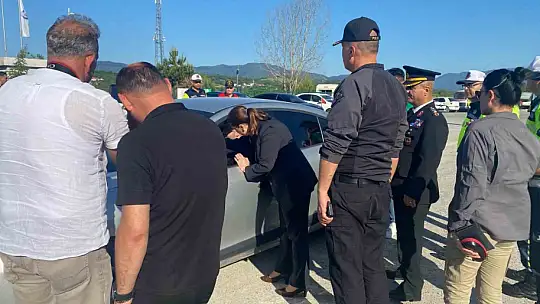 Vali Arslan bayram uygulamasına katıldı