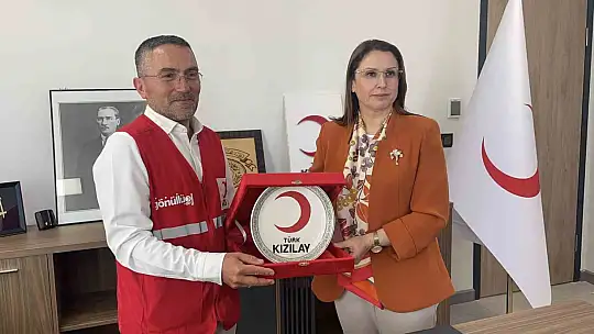 Vali Arslan'dan Kızılay çağrısı