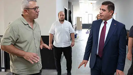 Vali Aslan kız Kur'an kursu öğrencileriyle bir araya geldi