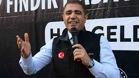 Vali Aslan, önce horon oynadı ardından hasat sezonunu açtı