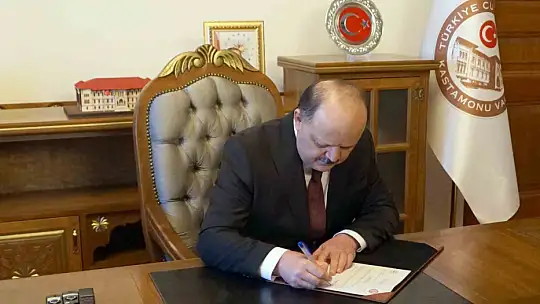 Vali Dallı, Kastamonu'da görevine başladı