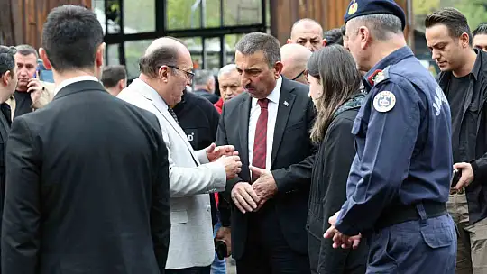 Vali Hacıbektaşoğlu maden kazasında yaralanan işçileri hastanede ziyaret etti