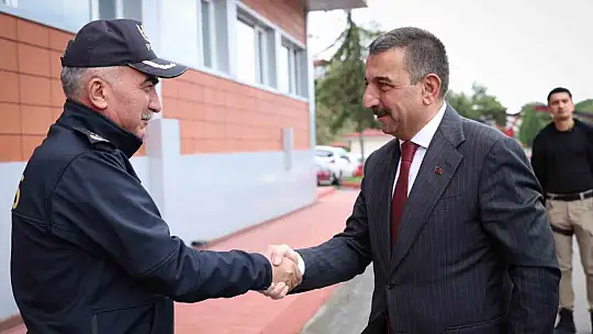 Vali Hacıbektaşoğlu'ndan Emniyet Müdürü Kaba'ya hayırlı olsun ziyareti