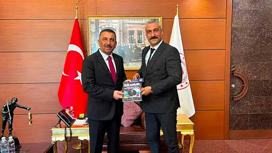 Vali Hacıbektaşoğlu, Ülkü Ocakları yönetimini kabul etti