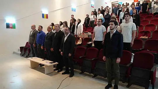 Vali Yardımcısı Kubalı üniversite öğrencileriyle tecrübelerini paylaştı