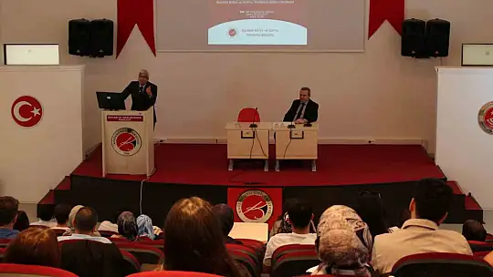 Vali Yardımcısı Kubalı üniversite öğrencileriyle tecrübelerini paylaştı