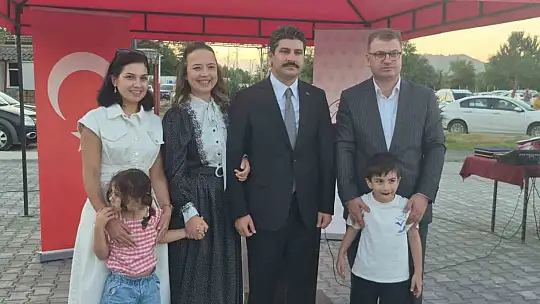 Vali yardımcısının veda yemeğine yoğun katılım