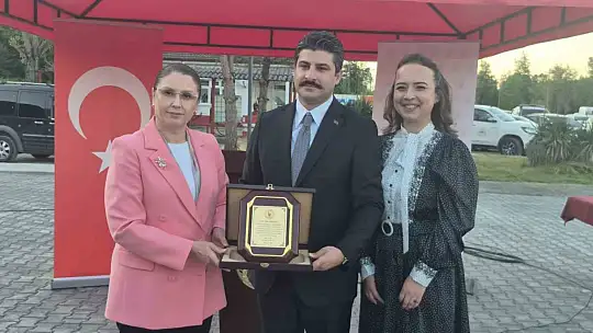 Vali yardımcısının veda yemeğine yoğun katılım