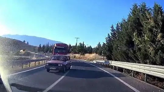 Faciadan Dönüldü! Hatalı Sollama Kamerada