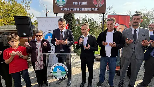 Avni Çelebi parkı yeni yüzüyle yeniden hizmette