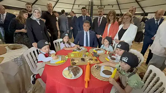 Yabancı katılımcılar Düzce yemeklerine hayran kaldı