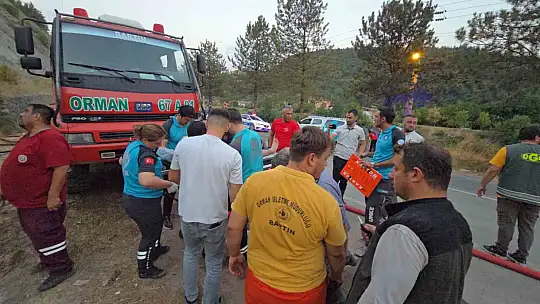 Yangın bölgesinde yaralanan 2 işçi hastaneye kaldırıldı