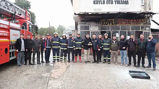 Yangın ihbarına giden itfaiyecileri pastayla karşıladılar