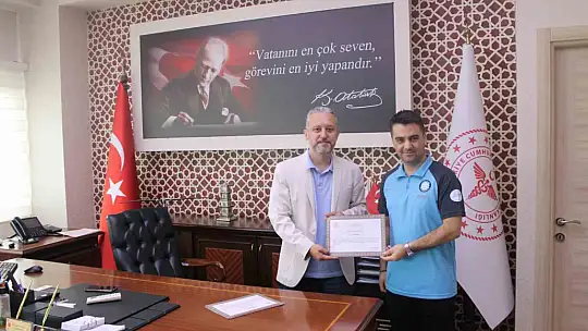 Yangında görev alan UMKE ekibine teşekkür belgesi