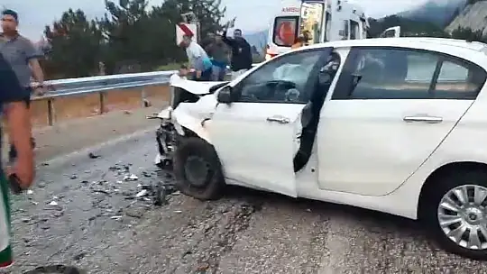 Yaralı sürücünün yakınları muhabiri engellemeye çalıştı