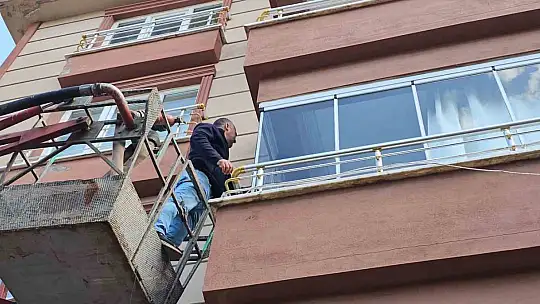 Yaşlı kadın evinde ölü bulundu