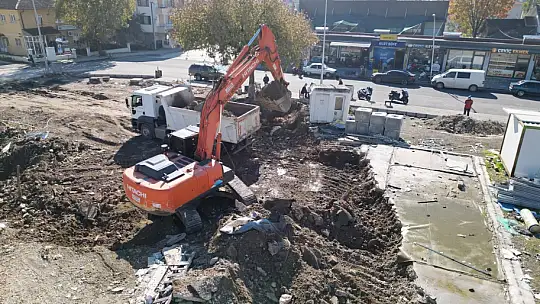 Yeni Merkez Caminin temel çalışmaları başladı