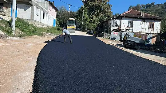 Yığılca'da asfalt çalışmaları sürüyor