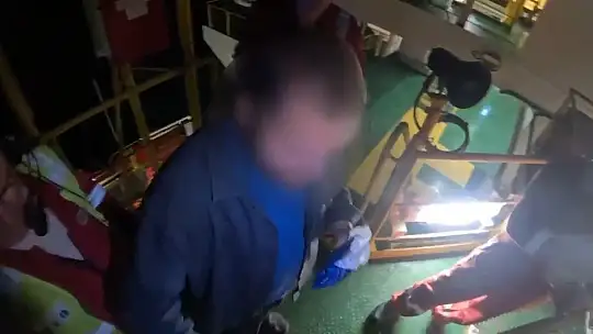 Yıldırım Sondaj Gemisi'ndeki yaralıyı Sahil Güvenlik kurtardı