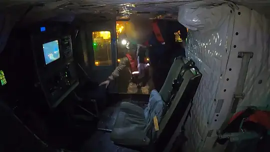 Yıldırım Sondaj Gemisi'ndeki yaralıyı Sahil Güvenlik kurtardı