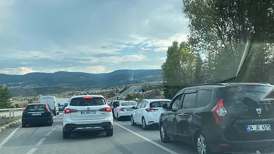 Yol çalışması 21 ilin geçiş noktasını kilitledi