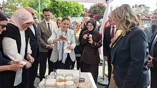 Yöresel ürünlere mehteranlı tanıtım