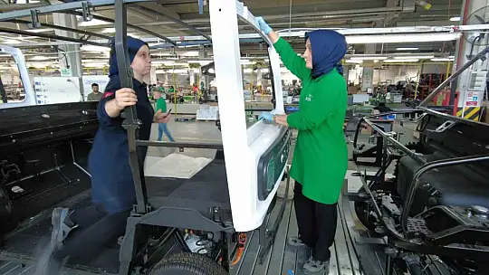 Yüzde 100 yerli elektrikli araç seri üretime hazır