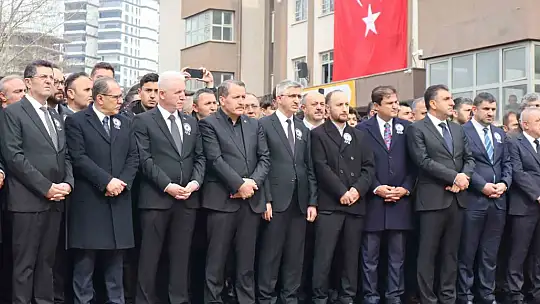 Yüzlerce meslektaşı Fatma Nur öğretmeni son yolculuğuna uğurladı