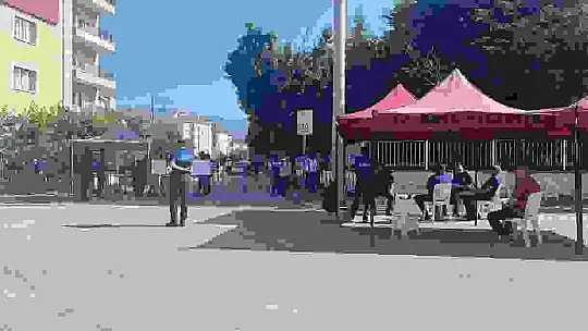 Zincir market temsilcileri Tanju Özcan davasında şikayetçi olmadı