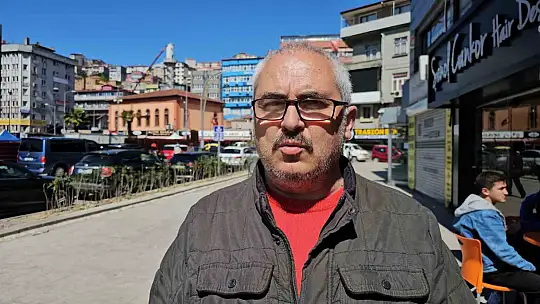 Zonguldak'ta 100 yıllık caminin minaresi risk nedeniyle yıkılıyor