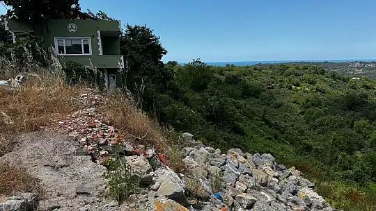 Zonguldak'ta 20 köyü birbirine bağlayan yolda yeni heyelan riski