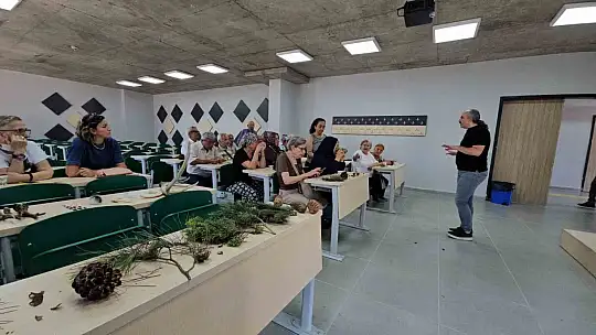 Zonguldak'ta 60 yaş üstü bireyler üniversite sıralarında