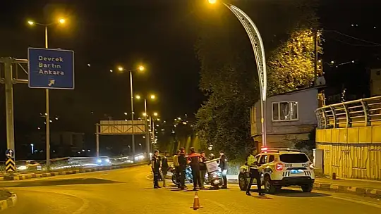 Zonguldak'ta asayiş uygulamasında ruhsatsız silah ve uyuşturucu ele geçirildi