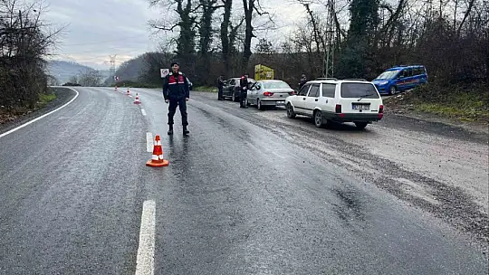Zonguldak'ta emniyet ve jandarmadan yoğun denetim