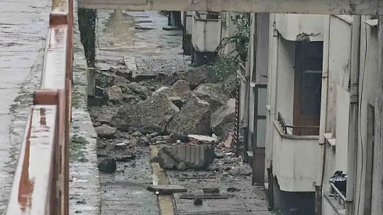 Zonguldak'ta heyelanın boyutu gün ağarınca ortaya çıktı: 49 daire tahliye edildi