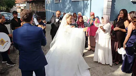 Zonguldak'ta Özbek pilavlı düğün
