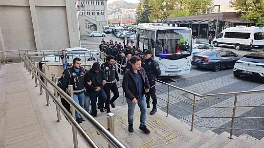 Zonguldak'ta ruhsatsız işletilen madenlerde rüşvet soruşturmasında 16 şüpheli adliyede