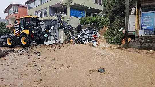 Zonguldak'ta şiddetli yağış etkili oldu