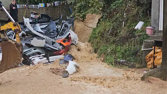 Zonguldak'ta şiddetli yağış etkili oldu