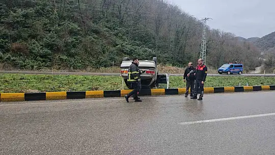 Zonguldak'ta takla atan otomobildeki 3 kişi yaralandı