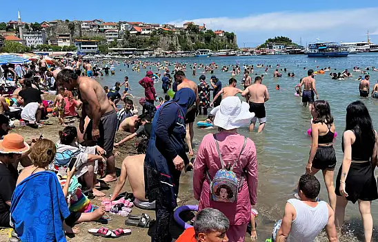 Bartın sahilleri tıklım tıklım doldu